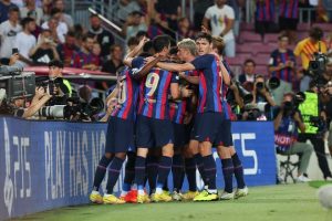Barcelona midfield prodigy back in group training ahead of Real Madrid encounter