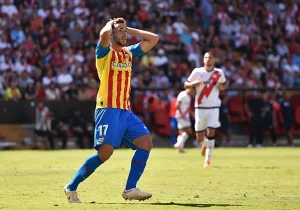 Xavi informs Barcelona starlet of his limited role, loan or sale with buyback option likely